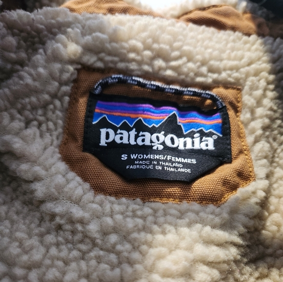 PATAGONIA Prairie Dawn Hooded Sherpa-Lined Parka Jacket - Picture 10 of 15
